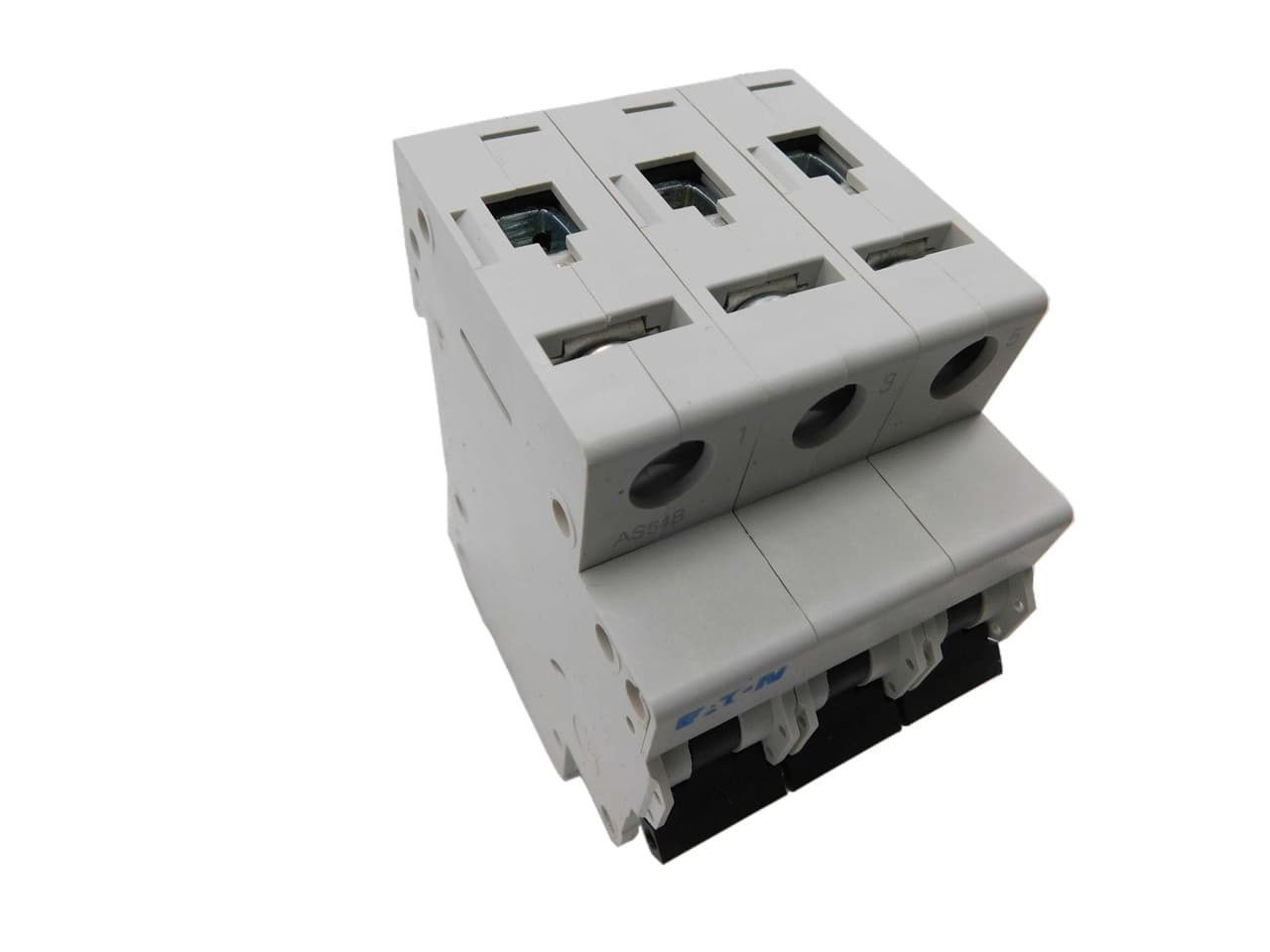Eaton FAZ-D15/3 FAZ-D15/3 Eaton - UL 1077 Industrial Miniature Circuit Breaker - Supplementary Protector Eaton FAZ-D15/3 FAZ-D15/3 Eaton - UL 1077 Industrial Miniature Circuit Breaker - Supplementary Protector