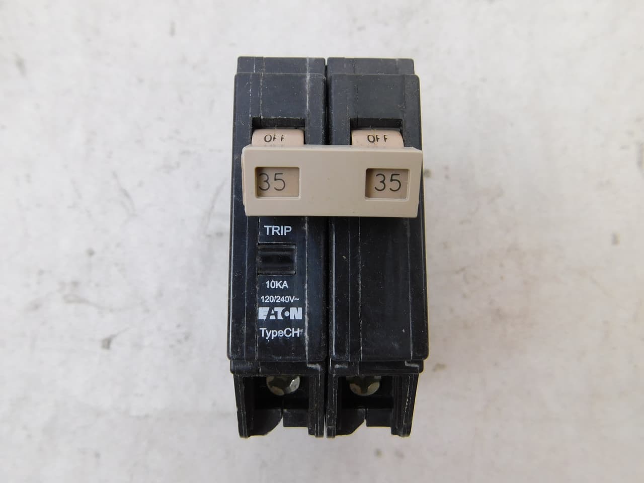 Eaton CHF235 CHF235 Eaton - Eaton CH thermal magnetic circuit breaker,Type CHF 3/4-Inch standard circuit breaker,35 A,10 kAIC,Two-pole,120/240V,CHF,Trip flag, common breaker trip,(1) #14-8 AWG, (2) #14-10 AWG Cu/Al,CHF,Type CH Loadcenters Eaton CHF235 CHF235 Eaton - Eaton CH thermal magnetic circuit breaker,Type CHF 3/4-Inch standard circuit breaker,35 A,10 kAIC,Two-pole,120/240V,CHF,Trip flag, common breaker trip,(1) #14-8 AWG, (2) #14-10 AWG Cu/Al,CHF,Type CH Loadcenters