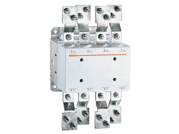 Lovato Electric 11B6301000400380 11B6301000400380 Lovato - Four-pole contactor, IEC operating current Ith (AC1) = 1000A, AC/DC coil, 380...415VAC/DC Lovato Electric 11B6301000400380 11B6301000400380 Lovato - Four-pole contactor, IEC operating current Ith (AC1) = 1000A, AC/DC coil, 380...415VAC/DC