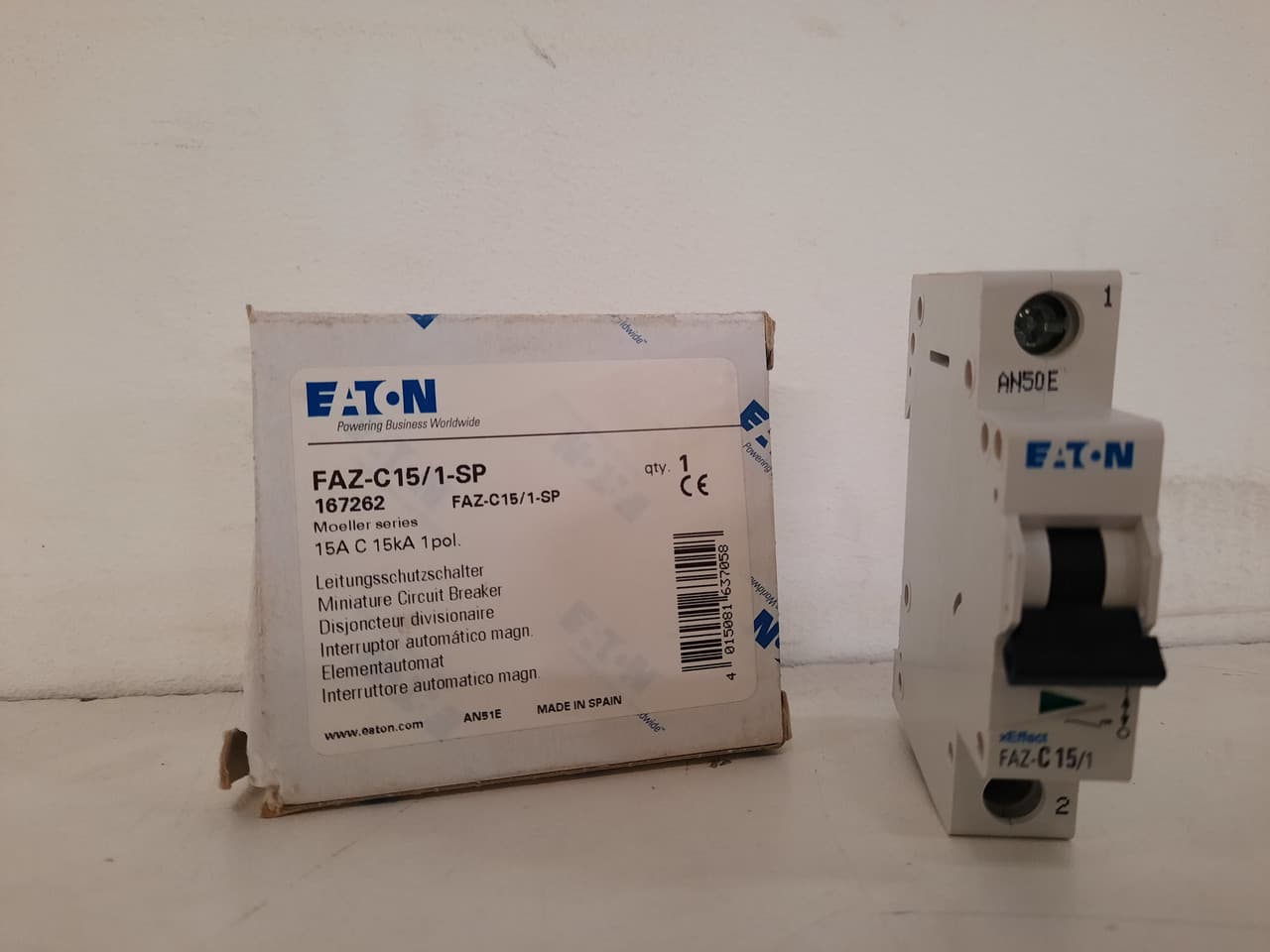Eaton FAZ-C15/1-SP Eaton FAZ supplementary protector,UL 1077 Industrial miniature circuit breaker-supplementary protector,Single package,Medium levels of inrush current are expected,15A,15 kAIC,Single-pole,277 V,5-10X/n,Q38,50-60 Hz,Standard terminals,C Curve Eaton FAZ-C15/1-SP Eaton FAZ supplementary protector,UL 1077 Industrial miniature circuit breaker-supplementary protector,Single package,Medium levels of inrush current are expected,15A,15 kAIC,Single-pole,277 V,5-10X/n,Q38,50-60 Hz,Standard terminals,C Curve