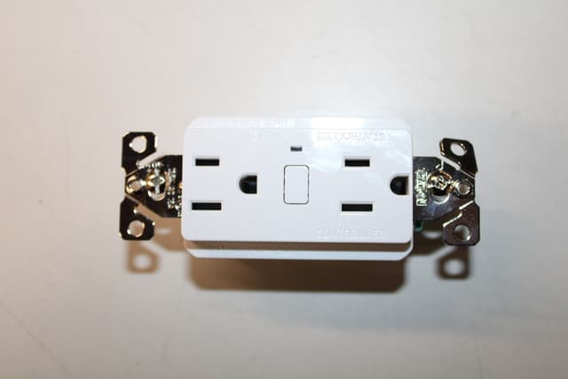 EWFTRCR15-W-CE Part Image. Manufactured by Eaton.