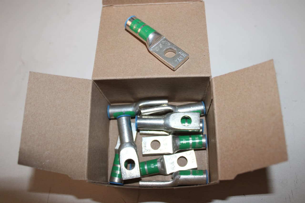 Thomas & Betts 60113-TB 600 V to 35 kV, 5/16" Stud, 2" L, 4 AWG, Green, Electro Tin Plated Wrought Aluminum, 1-Hole, Blind End, Long, Straight Barrel Thomas & Betts 60113-TB 600 V to 35 kV, 5/16" Stud, 2" L, 4 AWG, Green, Electro Tin Plated Wrought Aluminum, 1-Hole, Blind End, Long, Straight Barrel