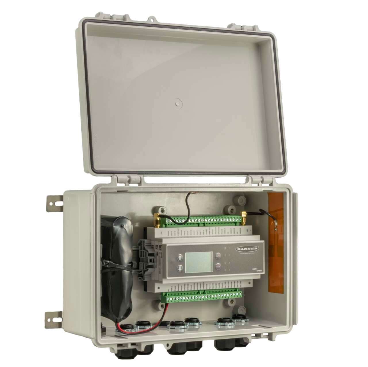 Banner DEK1500-B1R1-V DXM1500 B1 Controller; Verizon US Only; 900 MHz ISM Radio; NEMA Rated Enclosure; 8 Holes with Glands & Vent; Backup Battery Included Banner DEK1500-B1R1-V DXM1500 B1 Controller; Verizon US Only; 900 MHz ISM Radio; NEMA Rated Enclosure; 8 Holes with Glands & Vent; Backup Battery Included