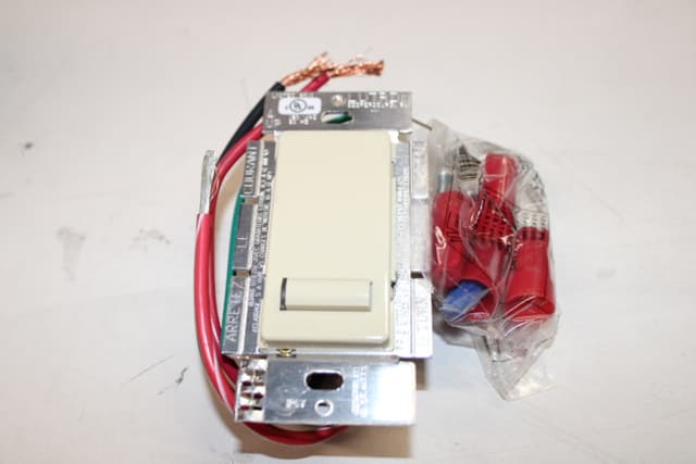 LX-3PSL-IV Part Image. Manufactured by Lutron.