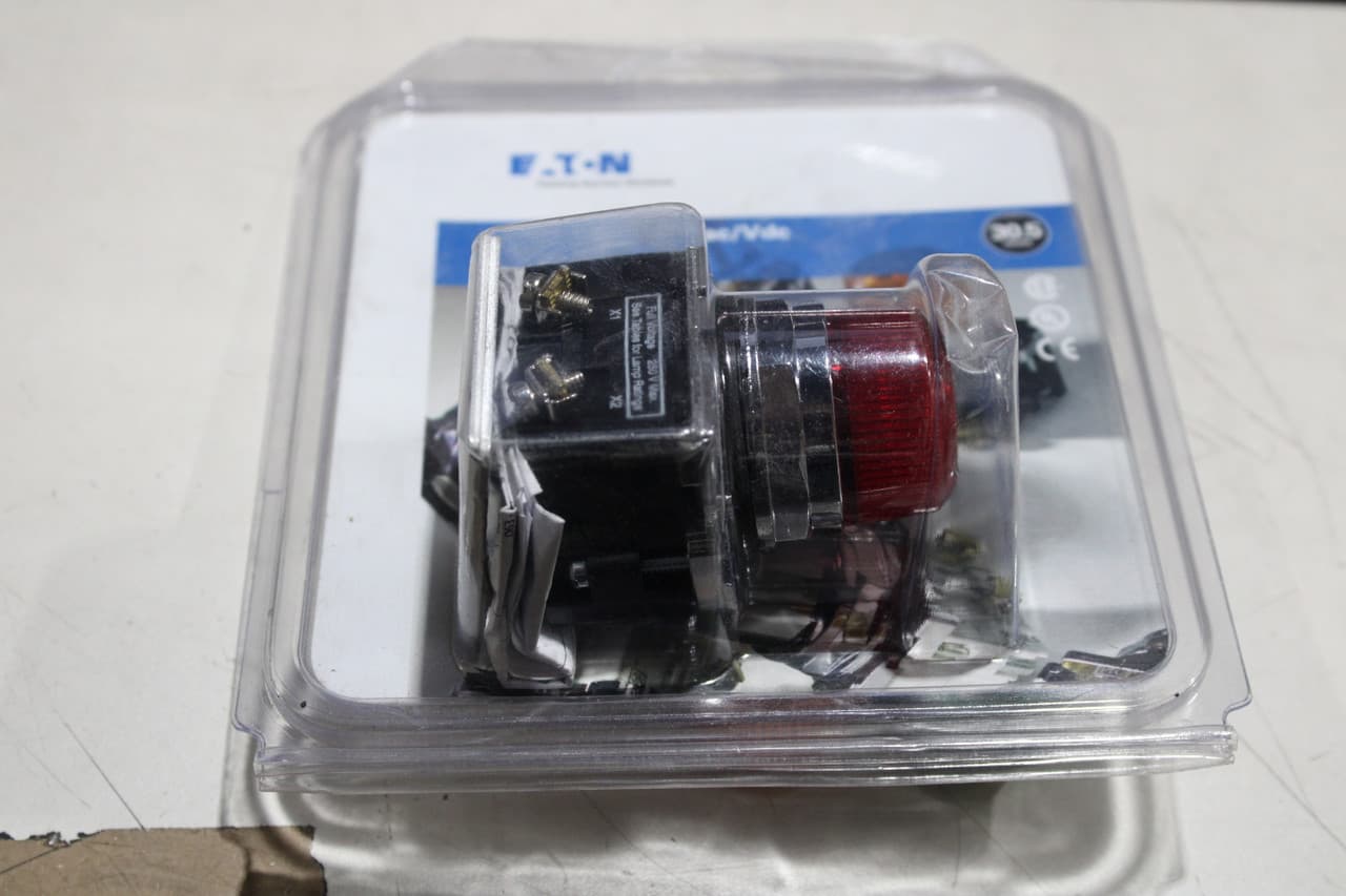 Crouse Hinds 10250ED1302-8 Crouse-Hinds 10250ED1302-8 Pushbutton/Pilot Light/Selector Switch Accy EA Crouse Hinds 10250ED1302-8 Crouse-Hinds 10250ED1302-8 Pushbutton/Pilot Light/Selector Switch Accy EA