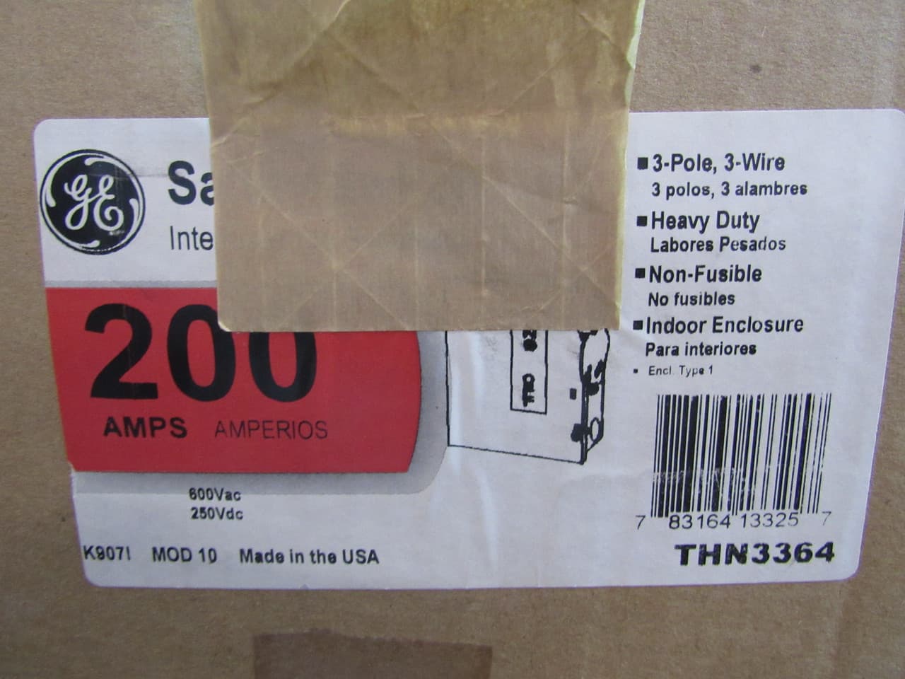 General Electric THN3364 240/480/600 VAC, 250 VDC, 200 A, 3-Pole, 3-Wire, NEMA 1, Class H/K/J/R, Non-Fusible, Heavy Duty, Indoor General Electric THN3364 240/480/600 VAC, 250 VDC, 200 A, 3-Pole, 3-Wire, NEMA 1, Class H/K/J/R, Non-Fusible, Heavy Duty, Indoor