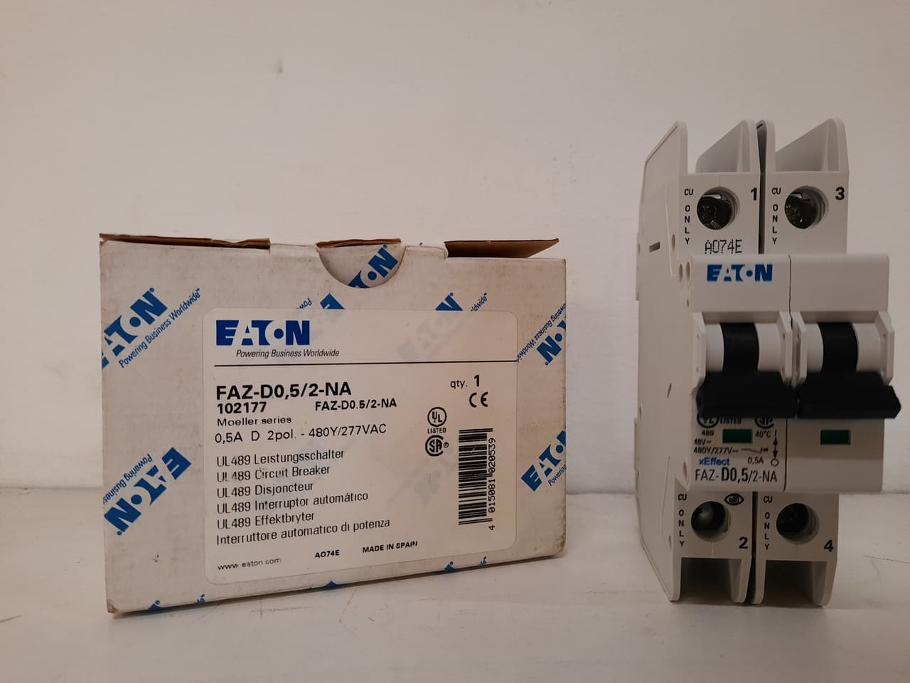 Eaton FAZ-D0.5/2-NA 277/480 VAC 50/60 Hz, 0.5 A, 2-Pole, 10/14 kA, 10 to 20 x Rated Current, Screw Terminal, DIN Rail Mount, Standard Packaging, D-Curve, Current Limiting, Thermal Magnetic Eaton FAZ-D0.5/2-NA 277/480 VAC 50/60 Hz, 0.5 A, 2-Pole, 10/14 kA, 10 to 20 x Rated Current, Screw Terminal, DIN Rail Mount, Standard Packaging, D-Curve, Current Limiting, Thermal Magnetic