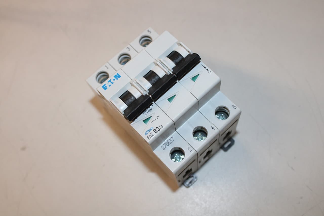 Eaton FAZ-B3/3 FAZ-B3/3 Eaton - UL 1077 Industrial Miniature Circuit Breaker - Supplementary Protector Eaton FAZ-B3/3 FAZ-B3/3 Eaton - UL 1077 Industrial Miniature Circuit Breaker - Supplementary Protector