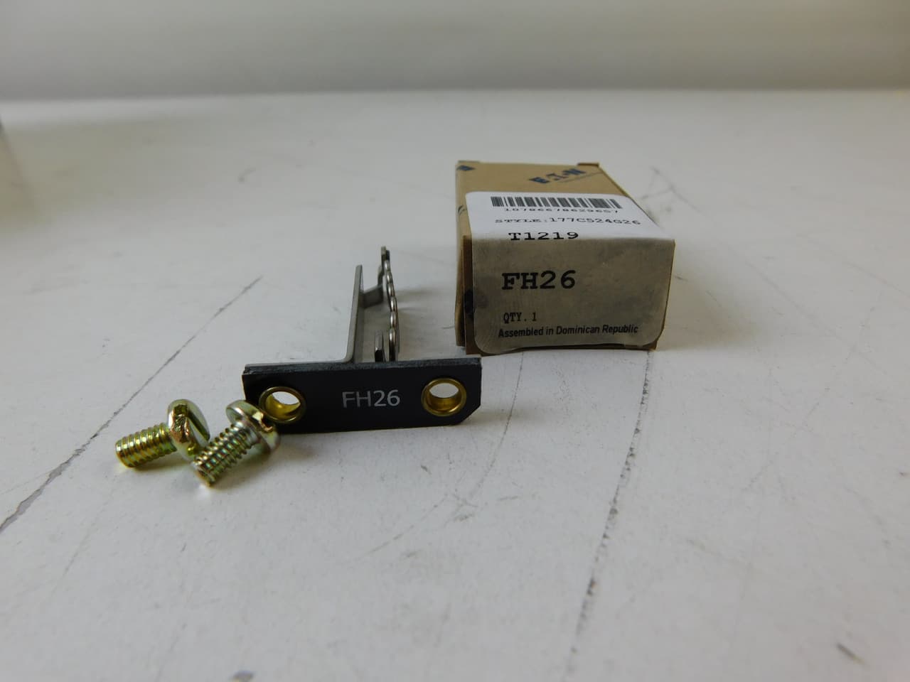 Eaton FH26 FH26 Eaton - Eaton A200/B100 heater, Used with Starter Sizes 0,1, and 2, A200/B100 Heater, NEMA, Ambient 2.36-2.58, 2.73-2.99A, Non-Comp 2.20-2.39 2.67-2.92A, Used with Starter Sizes 0,1, and 2, Type A and B, Thermal and Fast Trip Eaton FH26 FH26 Eaton - Eaton A200/B100 heater, Used with Starter Sizes 0,1, and 2, A200/B100 Heater, NEMA, Ambient 2.36-2.58, 2.73-2.99A, Non-Comp 2.20-2.39 2.67-2.92A, Used with Starter Sizes 0,1, and 2, Type A and B, Thermal and Fast Trip