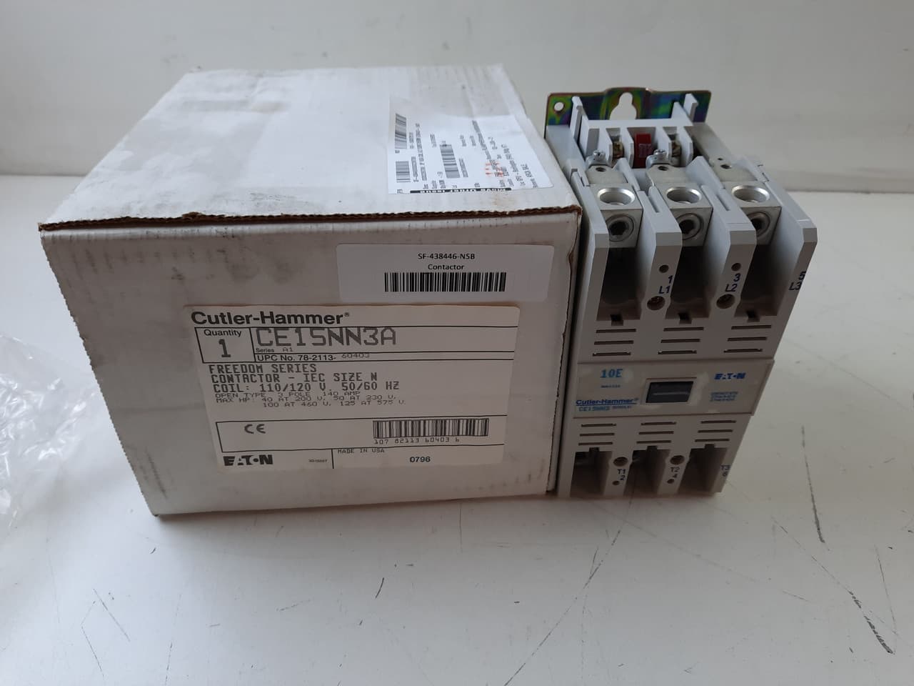 Cutler-Hammer SF-438446 10 HP, 110 VAC 50 Hz, 120 VAC 60 Hz, 140 A, 3-Pole, Non-Reversing Cutler-Hammer SF-438446 10 HP, 110 VAC 50 Hz, 120 VAC 60 Hz, 140 A, 3-Pole, Non-Reversing