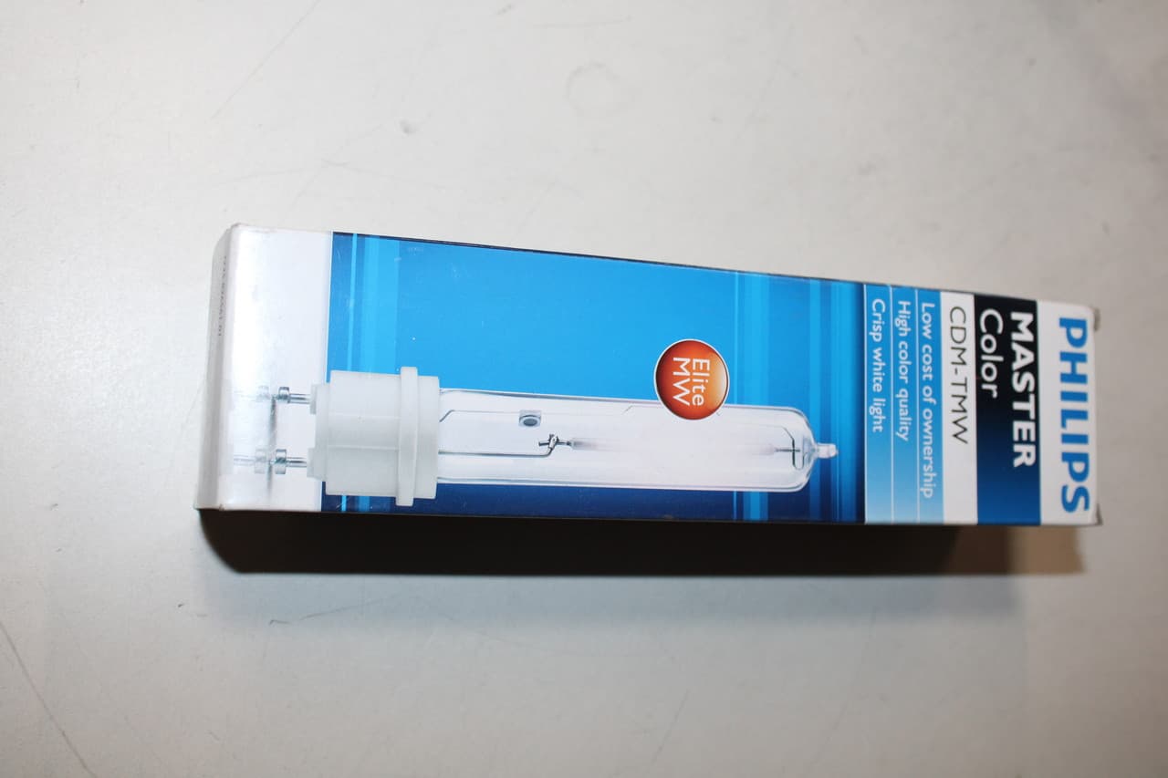 Philips 315W/942/U/E CDM T9 ELITE 315W/942/U/E NA - 315W Metal Halide Bulb Philips 315W/942/U/E CDM T9 ELITE 315W/942/U/E NA - 315W Metal Halide Bulb