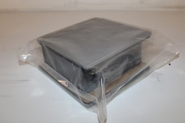 EGSER Part Image. Manufactured by Thomas & Betts.