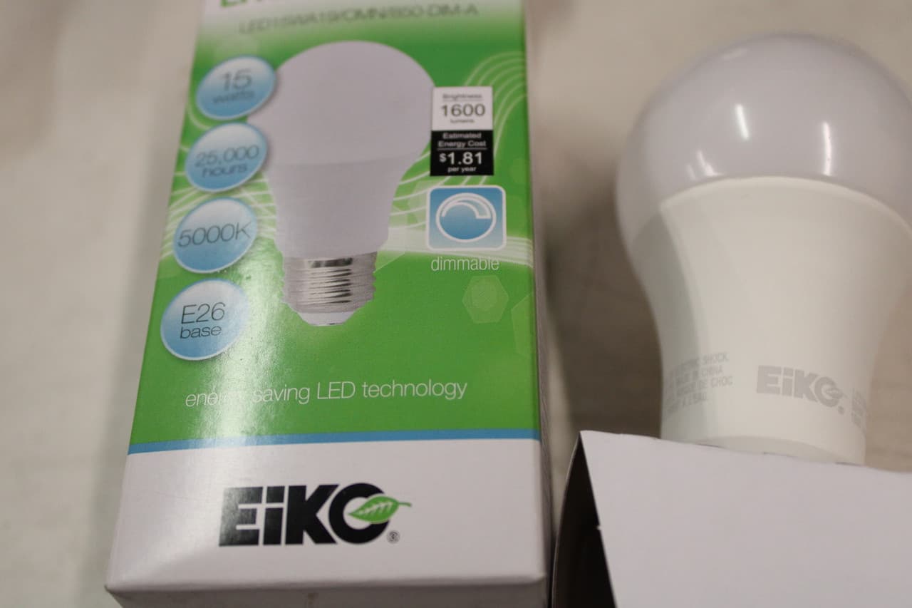 Sylvania LED15WA19/OMN/850-DIM-A Sylvania LED15WA19/OMN/850-DIM-A LED Bulbs EA Sylvania LED15WA19/OMN/850-DIM-A Sylvania LED15WA19/OMN/850-DIM-A LED Bulbs EA