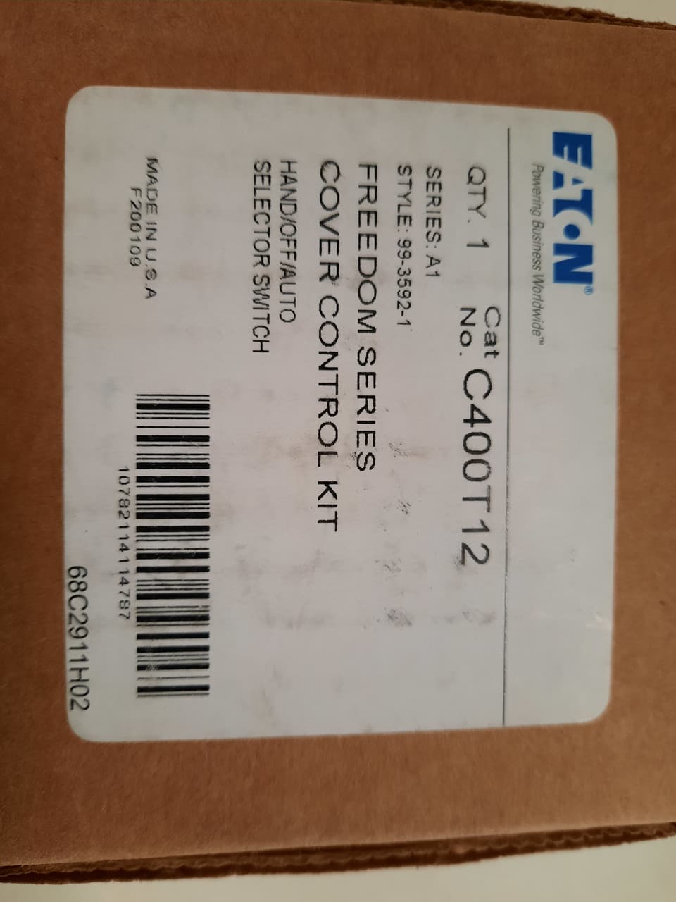 Eaton C400T12 NEMA 1/3R/4X/12, Flange Mount, Selector/Hand/Off/Auto Switch, Selector Switch Kit for NEMA Contactor/Starter Eaton C400T12 NEMA 1/3R/4X/12, Flange Mount, Selector/Hand/Off/Auto Switch, Selector Switch Kit for NEMA Contactor/Starter