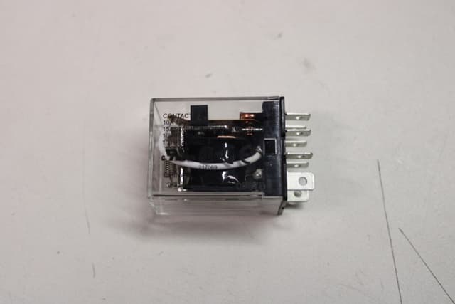 D7PR2B Part Image. Manufactured by Eaton.