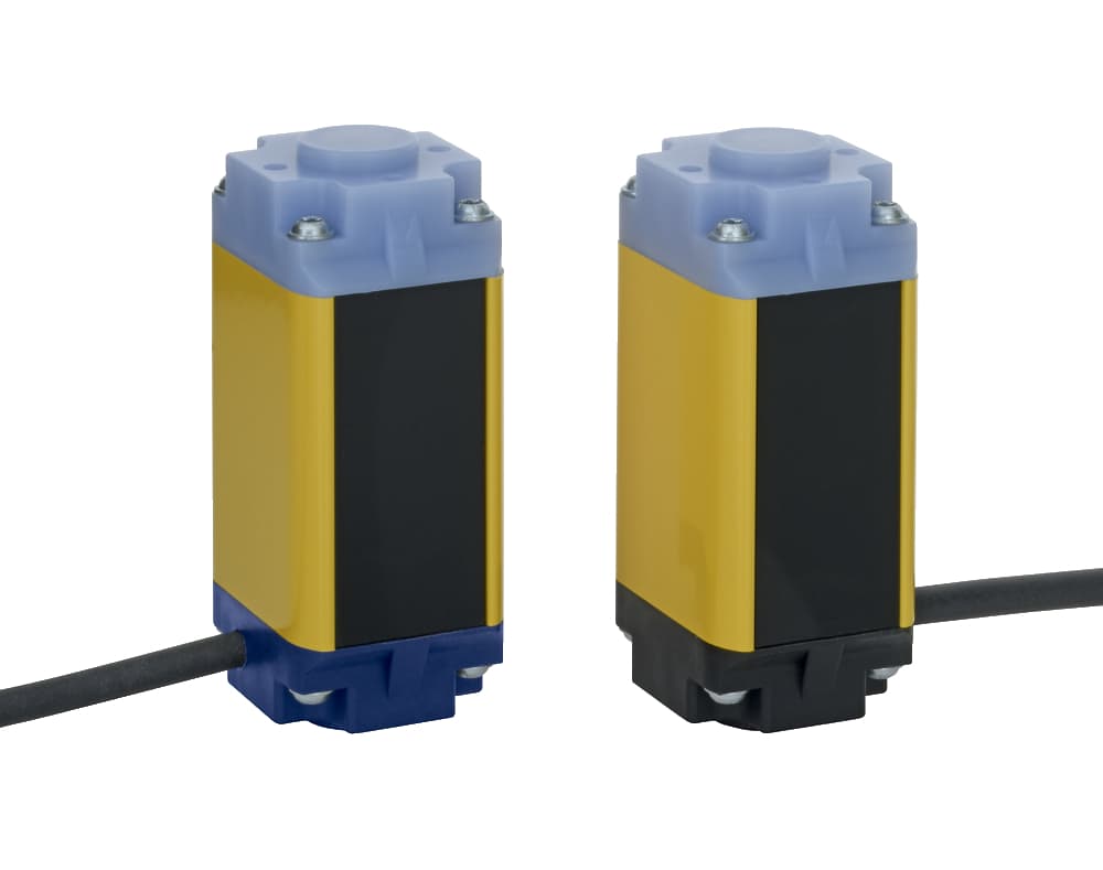 Schmersal SLB440-ER-3-LST SLB440-ER-3-LST Schmersal - Safety light barriers; SLB 440 Series -; Compact design With integral evaluation; Height range 75 m (Reserve up to 90 m); Safe OSSD outputs to PLe; Automatic start or restart interlock; Sturdy metal enclosure with M12 connector or cable; Version with heat Schmersal SLB440-ER-3-LST SLB440-ER-3-LST Schmersal - Safety light barriers; SLB 440 Series -; Compact design With integral evaluation; Height range 75 m (Reserve up to 90 m); Safe OSSD outputs to PLe; Automatic start or restart interlock; Sturdy metal enclosure with M12 connector or cable; Version with heat