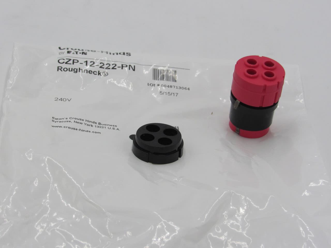 Eaton CZP-12-222-PN Eaton CZP-12-222-PN Plug/Connector/Adapter Accessories Connector 240V Male Eaton CZP-12-222-PN Eaton CZP-12-222-PN Plug/Connector/Adapter Accessories Connector 240V Male