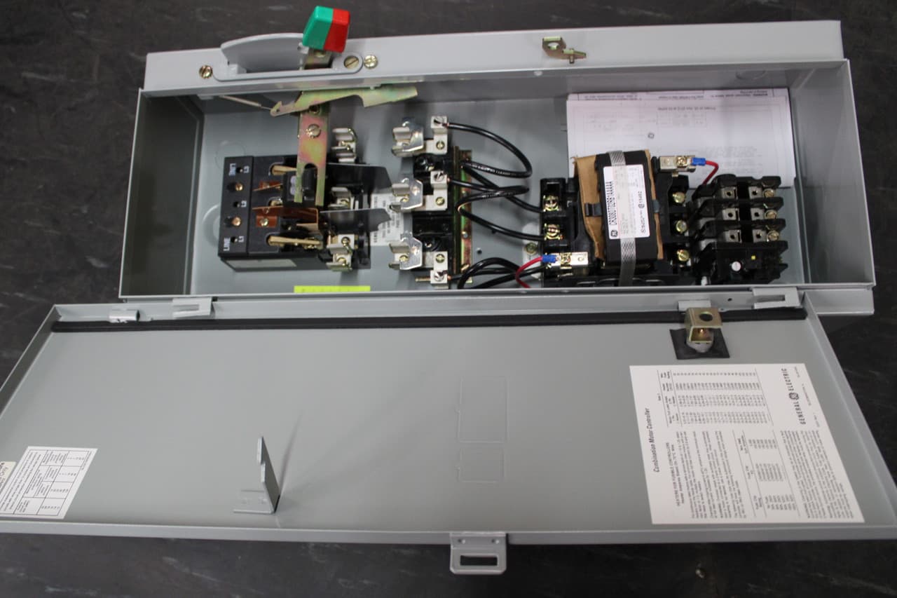 General Electric CR308DT02RB1AAAAA GE CR308DT02RB1AAAAA Enclosed Motor Starters EA General Electric CR308DT02RB1AAAAA GE CR308DT02RB1AAAAA Enclosed Motor Starters EA