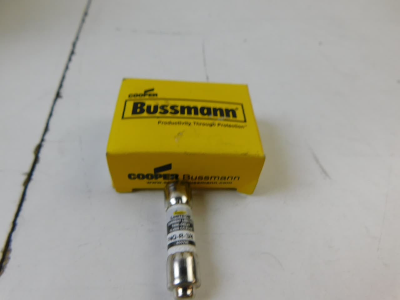 Cooper Bussmann FNQ-R-3/4 FNQ-R-3/4 Cooper Bussmann - FNQ-R Limitron Cooper Bussmann FNQ-R-3/4 FNQ-R-3/4 Cooper Bussmann - FNQ-R Limitron
