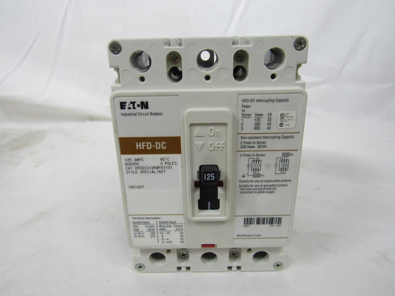 Eaton HFDDC3125WF01Y31 HFDDC3125WF01Y31 Eaton - Eaton Series C DC/PvGard complete molded case circuit breaker, F-frame, HFD, Complete breaker, Three-pole, 125A, 600 Vac, 250 Vdc, 42 kAIC at 600 Vac, Optional line side, Vdc, Freeze tested Eaton HFDDC3125WF01Y31 HFDDC3125WF01Y31 Eaton - Eaton Series C DC/PvGard complete molded case circuit breaker, F-frame, HFD, Complete breaker, Three-pole, 125A, 600 Vac, 250 Vdc, 42 kAIC at 600 Vac, Optional line side, Vdc, Freeze tested