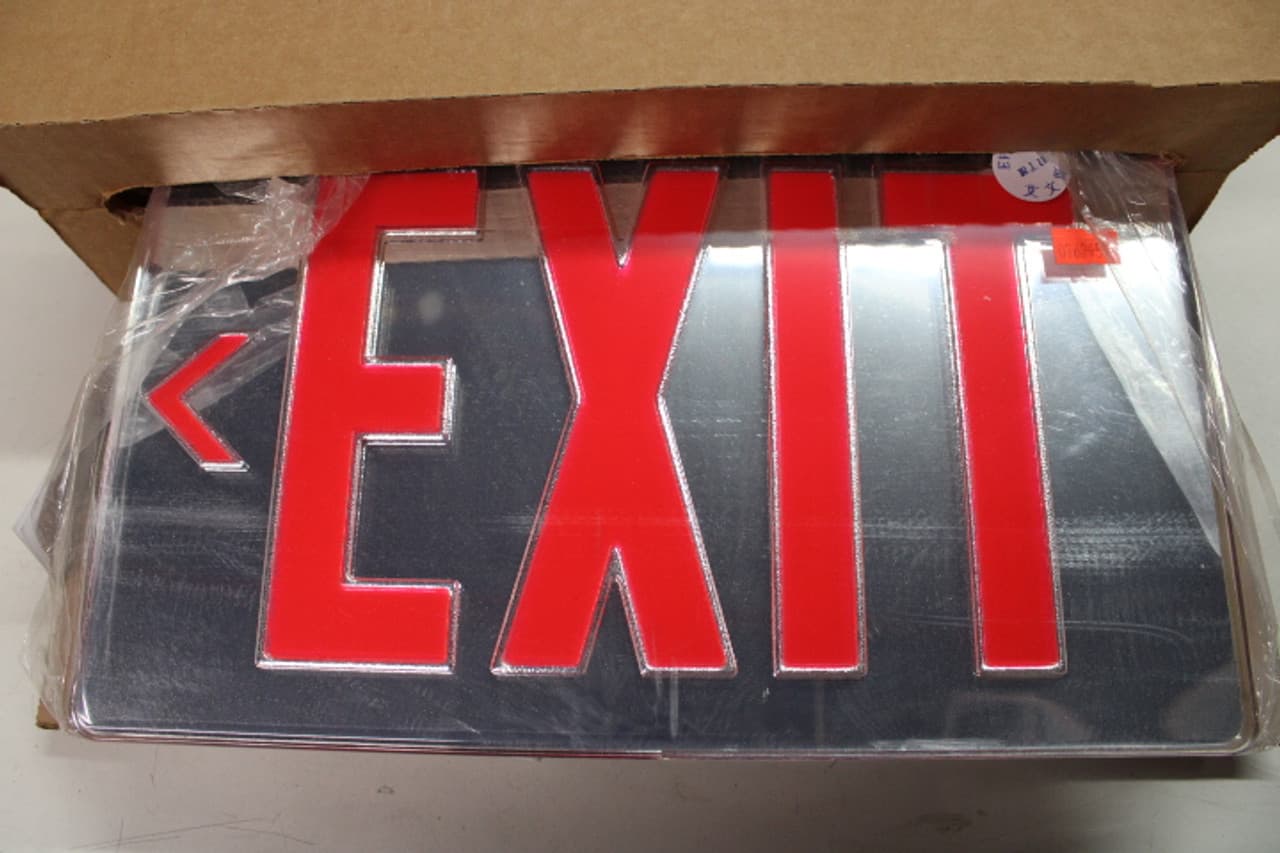 Lithonia Lighting LRP-2-RMR-120/277-TM Lithonia Lighting LRP-2-RMR-120/277-TM Emergency Lighting and Signs EA Lithonia Lighting LRP-2-RMR-120/277-TM Lithonia Lighting LRP-2-RMR-120/277-TM Emergency Lighting and Signs EA