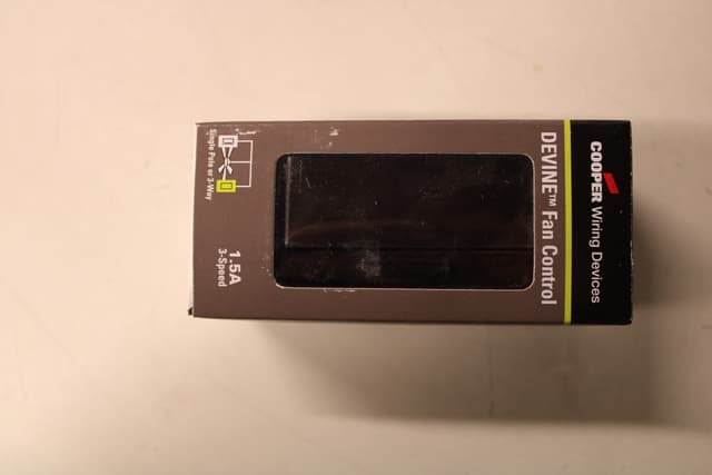 DFS15P-B Part Image. Manufactured by Eaton.