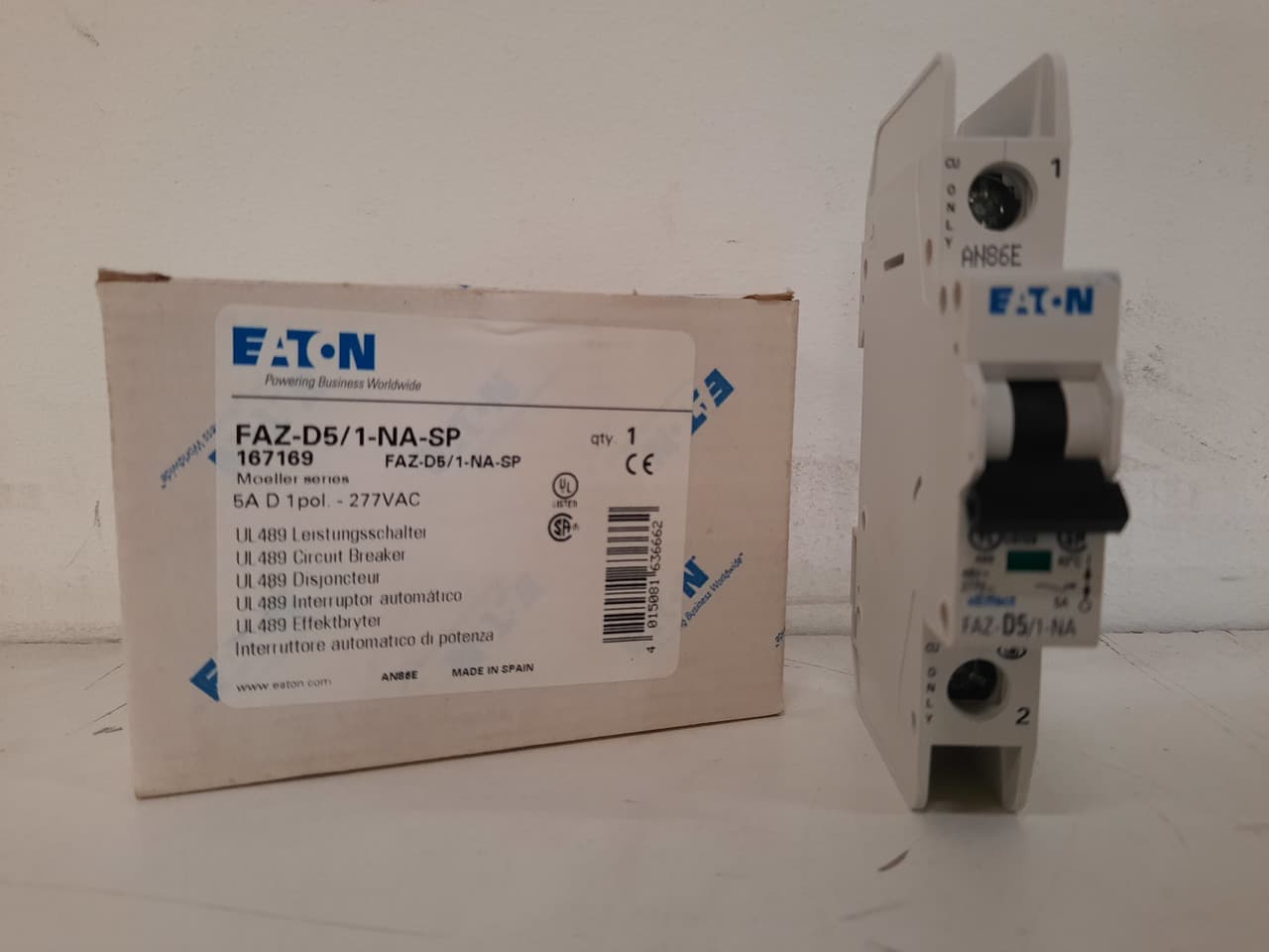 Eaton FAZ-D5/1-NA-SP Eaton FAZ branch protector,UL 489 Industrial miniature circuit breaker - supplementary protector,Single package,High levels of inrush current are expected,5 A,10 kAIC,Single-pole,277 V,10-20X /n,Q38,50-60 Hz,Screw terminals,D Curve Eaton FAZ-D5/1-NA-SP Eaton FAZ branch protector,UL 489 Industrial miniature circuit breaker - supplementary protector,Single package,High levels of inrush current are expected,5 A,10 kAIC,Single-pole,277 V,10-20X /n,Q38,50-60 Hz,Screw terminals,D Curve