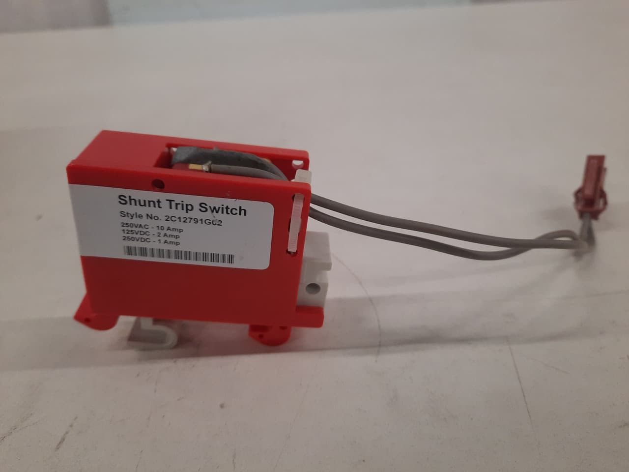 Eaton 2C12791G02 Eaton 2C12791G02 Trip Unit/UVR/Shunt Trip Accessories Shunt Trip Switch 10A 250V 50/60Hz Eaton 2C12791G02 Eaton 2C12791G02 Trip Unit/UVR/Shunt Trip Accessories Shunt Trip Switch 10A 250V 50/60Hz