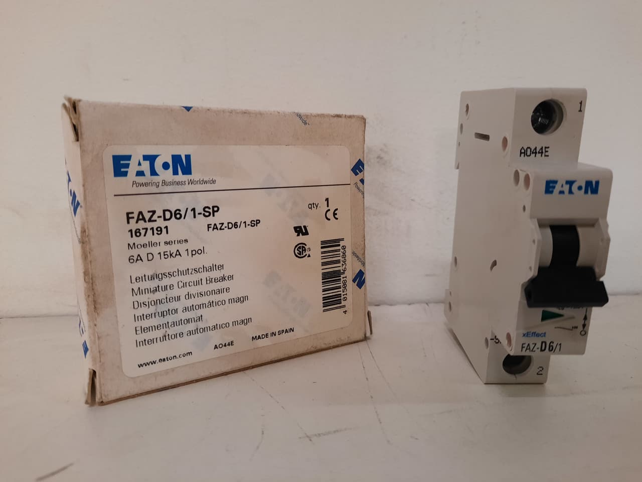 Eaton FAZ-D6/1-SP Eaton FAZ supplementary protector,UL 1077 Industrial miniature circuit breaker-supplementary protector,Single package,High levels of inrush current are expected,6 A,15 kAIC,Single-pole,277 V,10-20X/n,Q38,50-60 Hz,Standard terminals,D Curve Eaton FAZ-D6/1-SP Eaton FAZ supplementary protector,UL 1077 Industrial miniature circuit breaker-supplementary protector,Single package,High levels of inrush current are expected,6 A,15 kAIC,Single-pole,277 V,10-20X/n,Q38,50-60 Hz,Standard terminals,D Curve