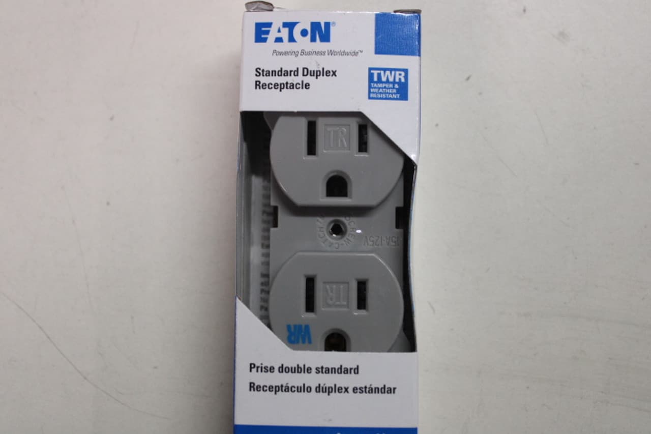 Eaton TWRBR15GY-BX-LW Eaton TWRBR15GY-BX-LW Outlets EA Eaton TWRBR15GY-BX-LW Eaton TWRBR15GY-BX-LW Outlets EA