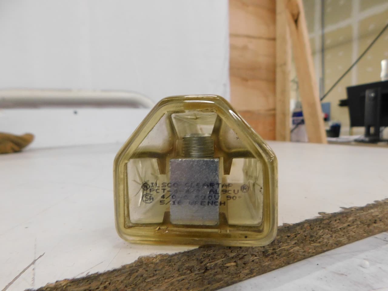 Ilsco PCT-4-4/0 600 V, 4.19" x 2.49" x 2.25", 14 to 10 AWG Solid, 6 to 4/0 AWG Stranded Aluminum/Copper, Clear, Tin Plated, Plastisol Insulation, 4-Port, 2-Side Entry, Dual Rated Ilsco PCT-4-4/0 600 V, 4.19" x 2.49" x 2.25", 14 to 10 AWG Solid, 6 to 4/0 AWG Stranded Aluminum/Copper, Clear, Tin Plated, Plastisol Insulation, 4-Port, 2-Side Entry, Dual Rated