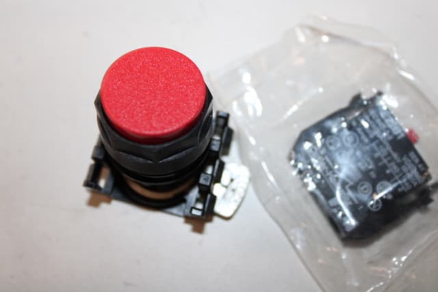 E22EB2N34B Part Image. Manufactured by Eaton.