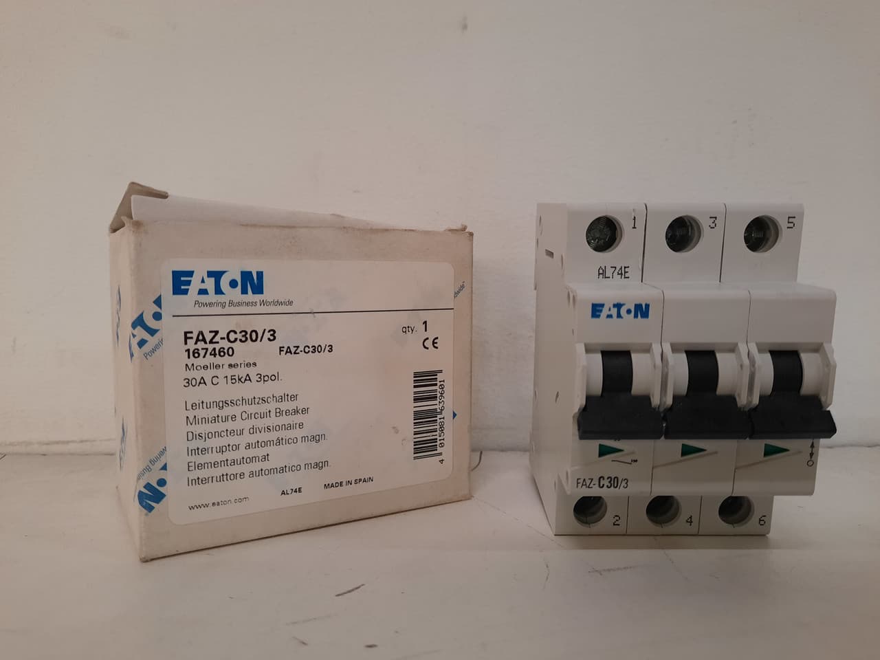 Eaton FAZ-C30/3 FAZ-C30/3 Eaton - UL 1077 Industrial Miniature Circuit Breaker - Supplementary Protector Eaton FAZ-C30/3 FAZ-C30/3 Eaton - UL 1077 Industrial Miniature Circuit Breaker - Supplementary Protector