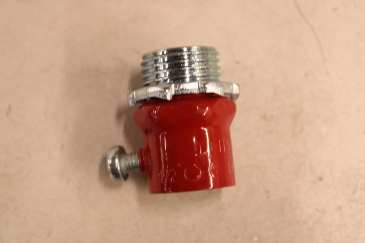 Thomas & Betts TC121A-FA 1/2", Zinc Plated Steel, Concrete Tight, Non-Insulated, Set Screw Thomas & Betts TC121A-FA 1/2", Zinc Plated Steel, Concrete Tight, Non-Insulated, Set Screw