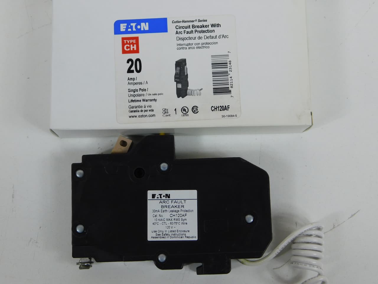 Eaton CH120AF CH120AF Eaton - Eaton CH AFCI circuit breaker, Plug-on branch feeder arc fault circuit breaker, 20 A, 10 kAIC, Single-pole, 120 V or 120/240 V, CH, Type CH Loadcenters Eaton CH120AF CH120AF Eaton - Eaton CH AFCI circuit breaker, Plug-on branch feeder arc fault circuit breaker, 20 A, 10 kAIC, Single-pole, 120 V or 120/240 V, CH, Type CH Loadcenters