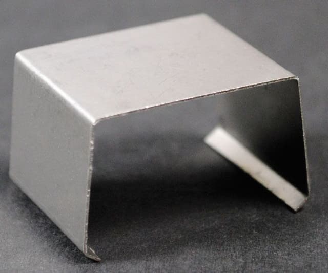 AL2006 Part Image. Manufactured by Wiremold.