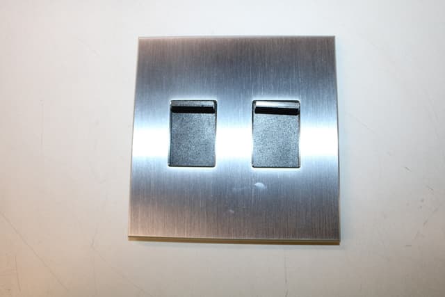 NT-SS-FB-SC Part Image. Manufactured by Lutron.